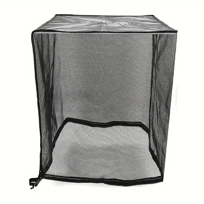 Breathable polyester mesh cover detail