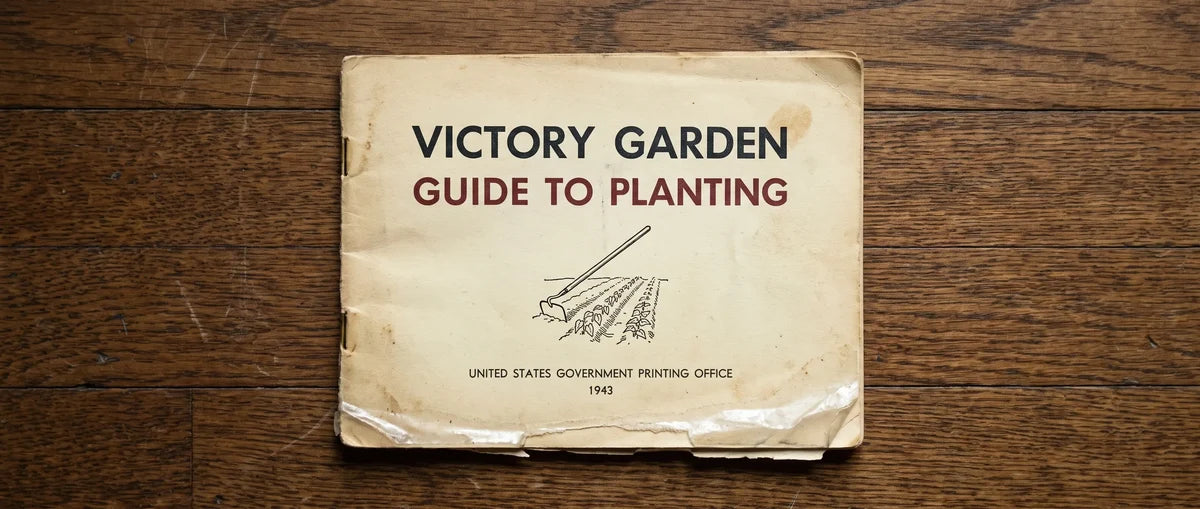 The 1943 programme shipped a guide alongside the seed. That pairing is the whole idea.
